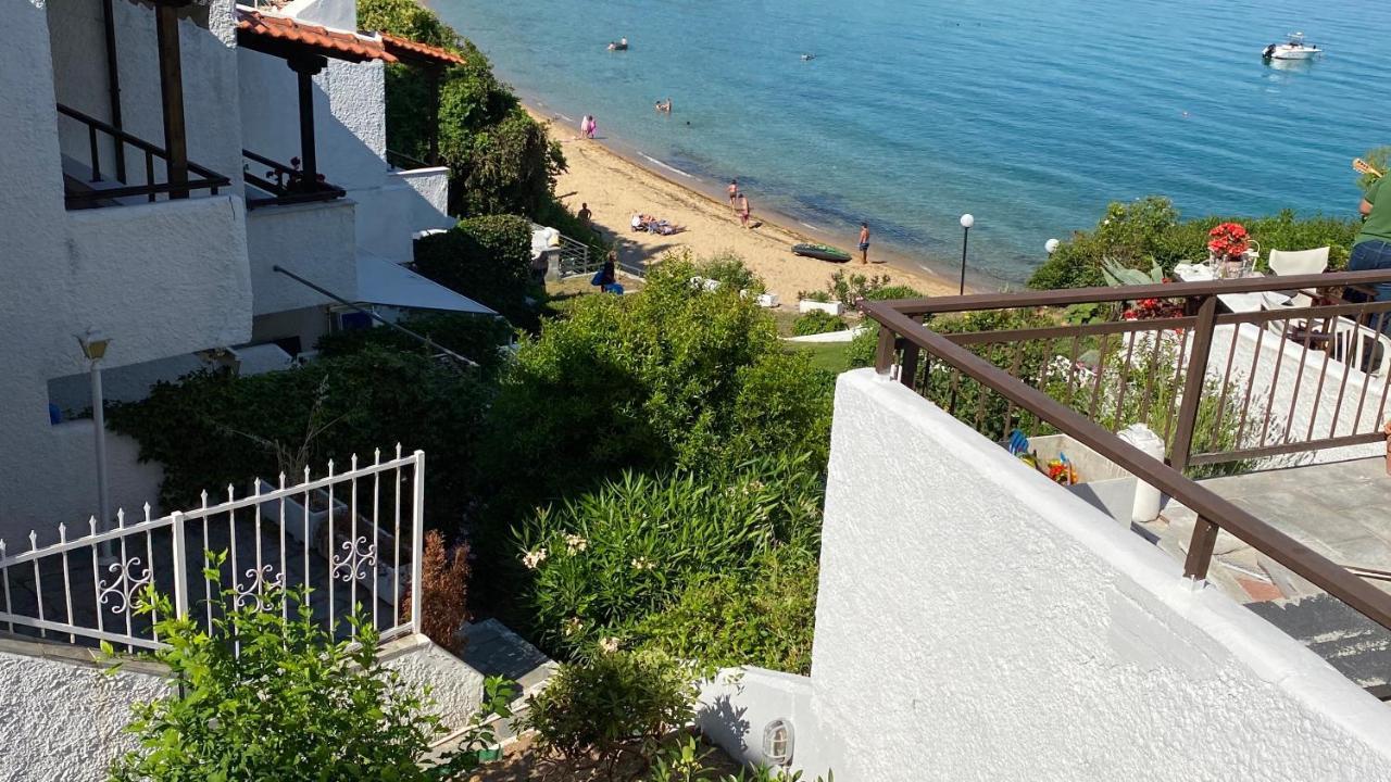 Irini Seaside Apartment Palaiontsiflikion Exterior foto