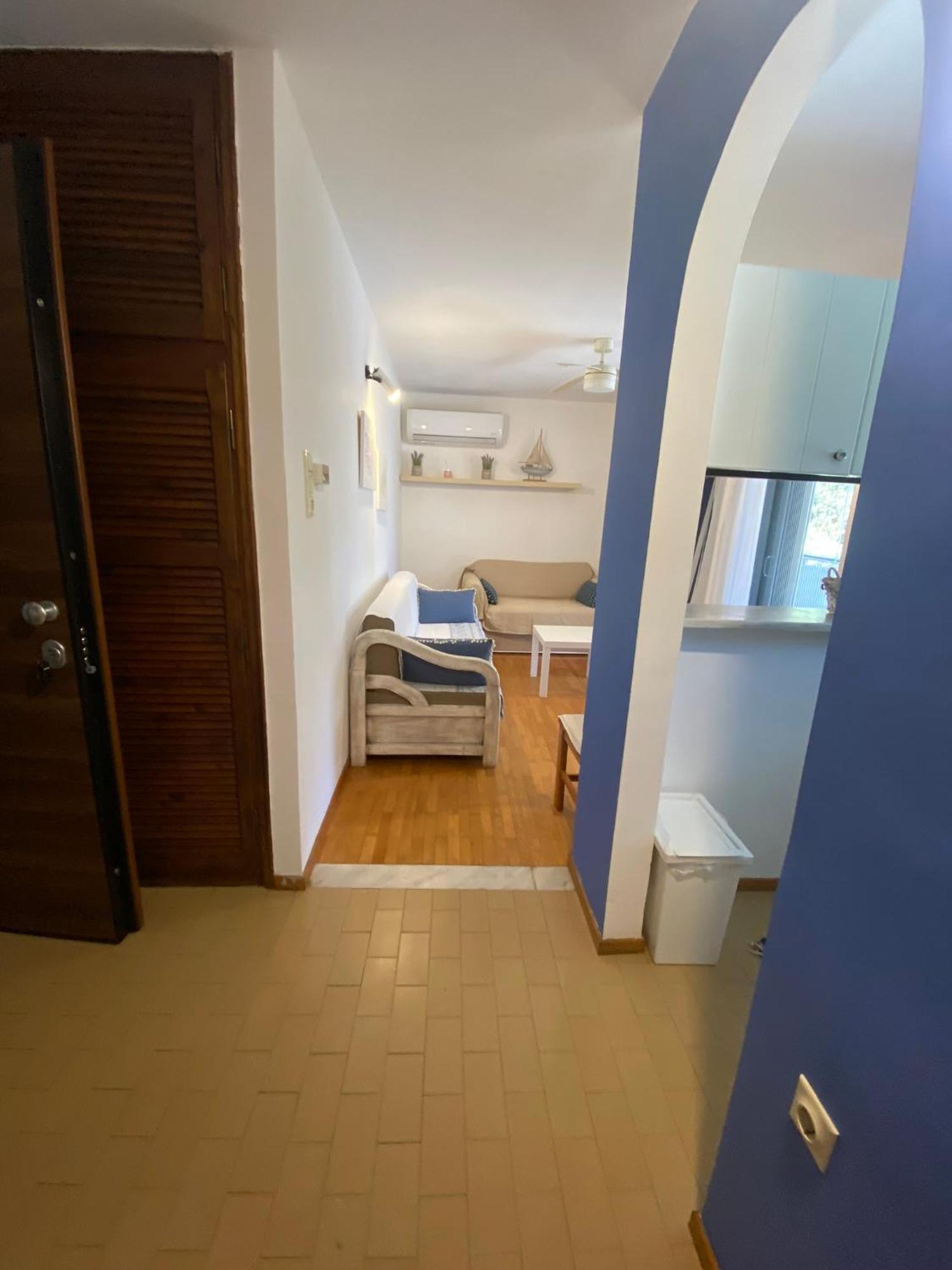 Irini Seaside Apartment Palaiontsiflikion Exterior foto